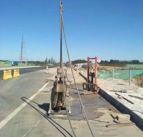 炉霍公路高聚物注浆加固